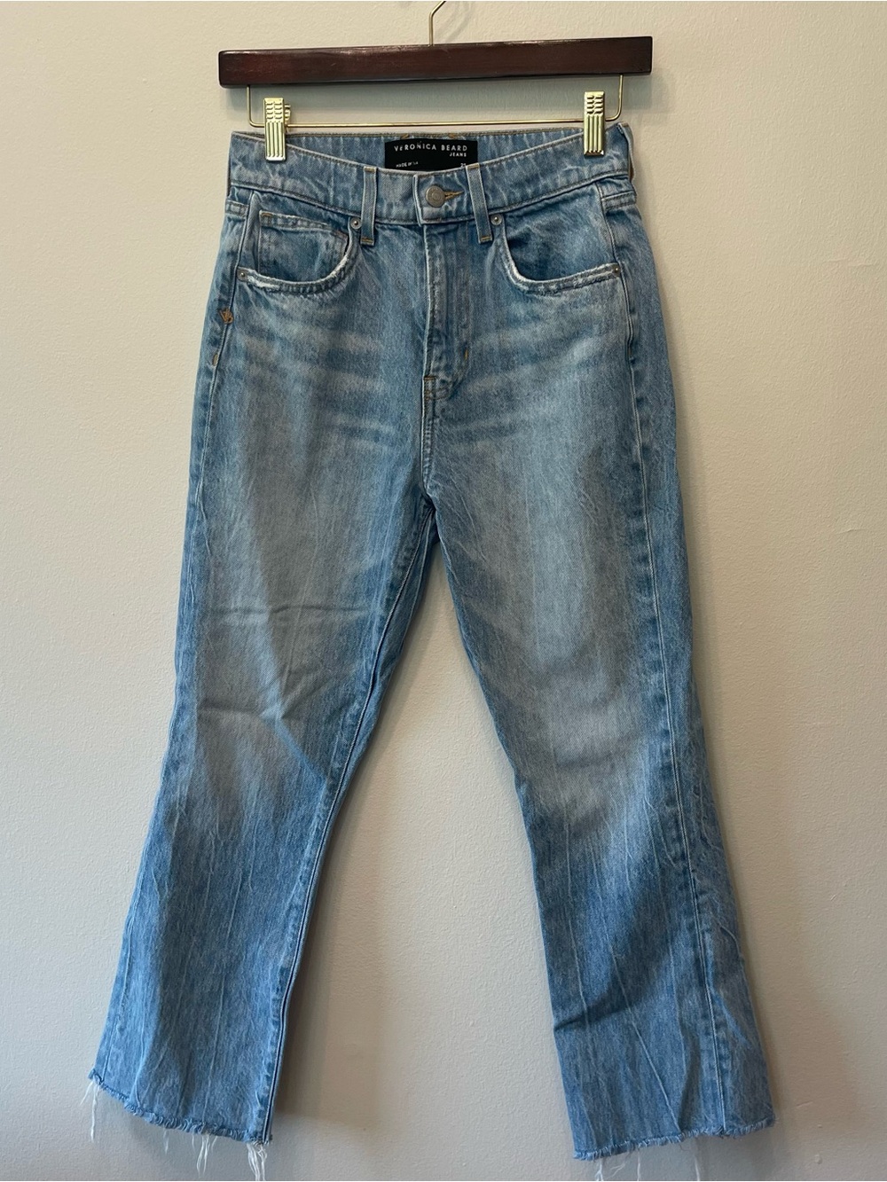 Veronica Beard Carly Kick-Flare light wash Jeans 25